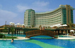 Отель Sherwood Breezes Resort Hotel
